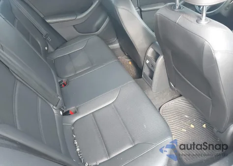 2014 Volkswagen Jetta 1.8T Se z USA, uszkodzony, nr VIN 3VWD07AJ5EM394176